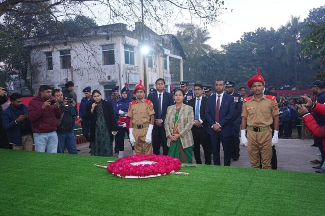 ঠাকুরগাঁও জেলা প্রশাসনের ব্যতিক্রমী আয়োজনে মহান বিজয় দিবস উদযাপন